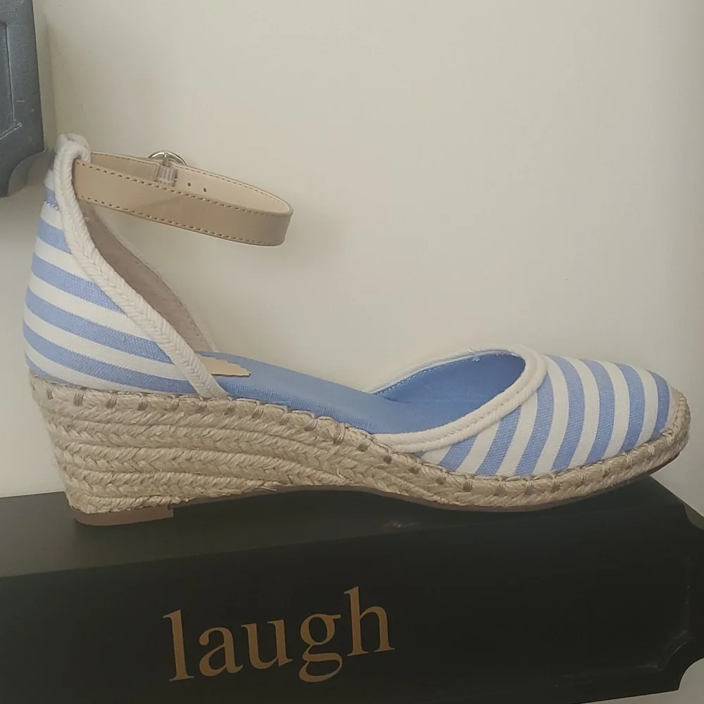 Crown & Ivy Nautical Blue White Stripe Espadrille Wedge - Picture 5 of 11